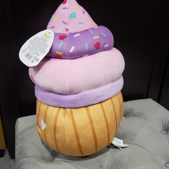Squishmallows 2022 Kimmie the Cupcake Valentine Squad 12" Plush Toy Purple NWT - Picture 6 of 12